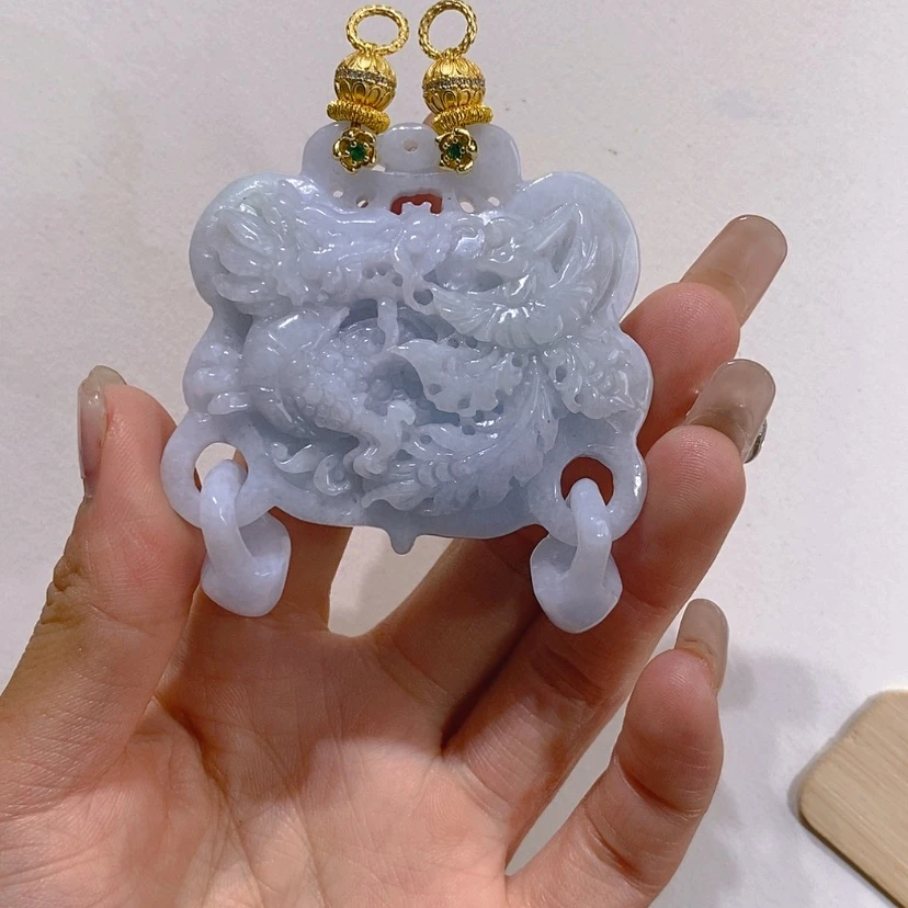 【闪购商品】翡翠未镶嵌颈饰