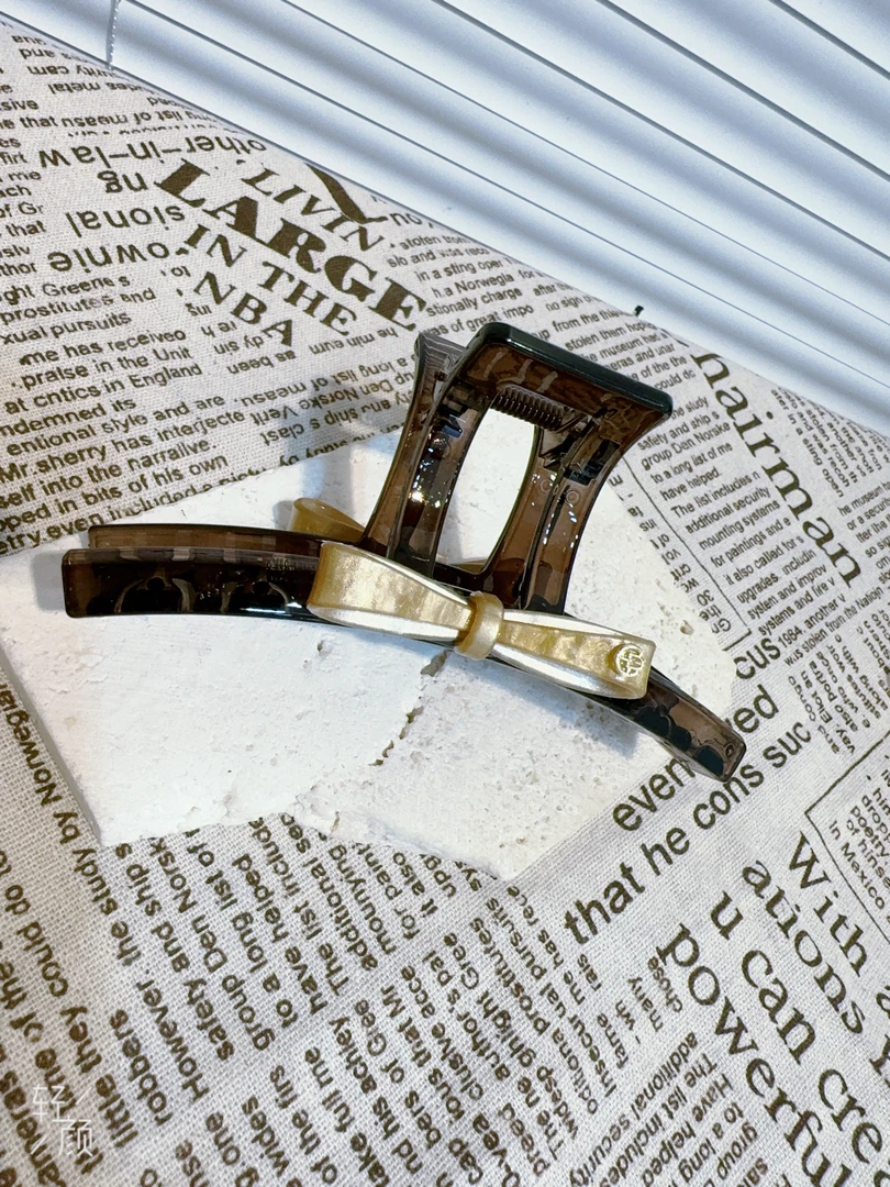 不点推荐新款蝴蝶结抓夹