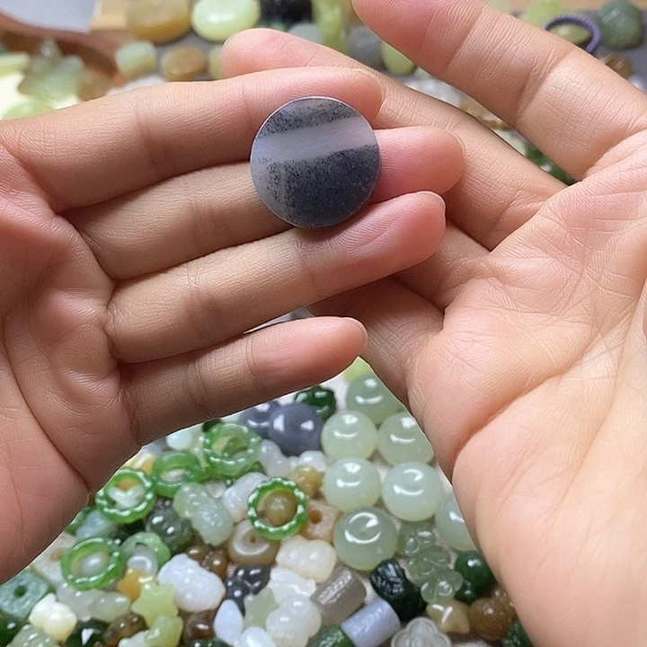 未镶嵌和田玉挂件平安牌