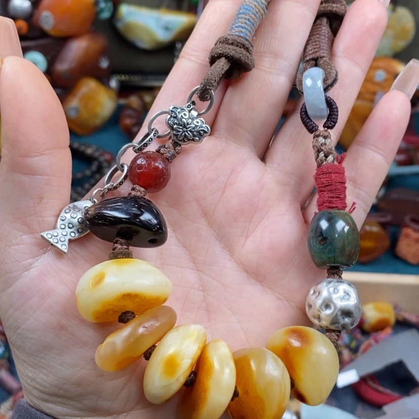 【闪购商品】蜜蜡颈饰未镶嵌项链