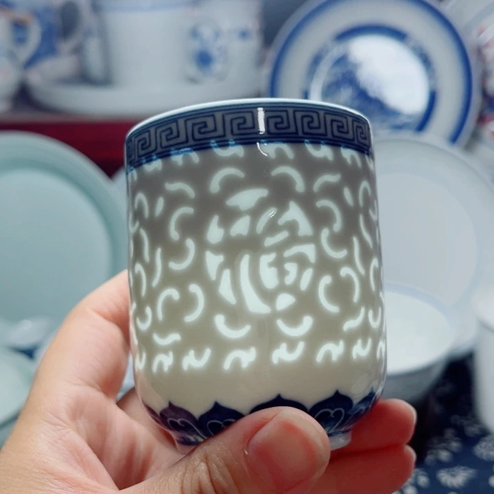 青花玲珑满雕可乐杯