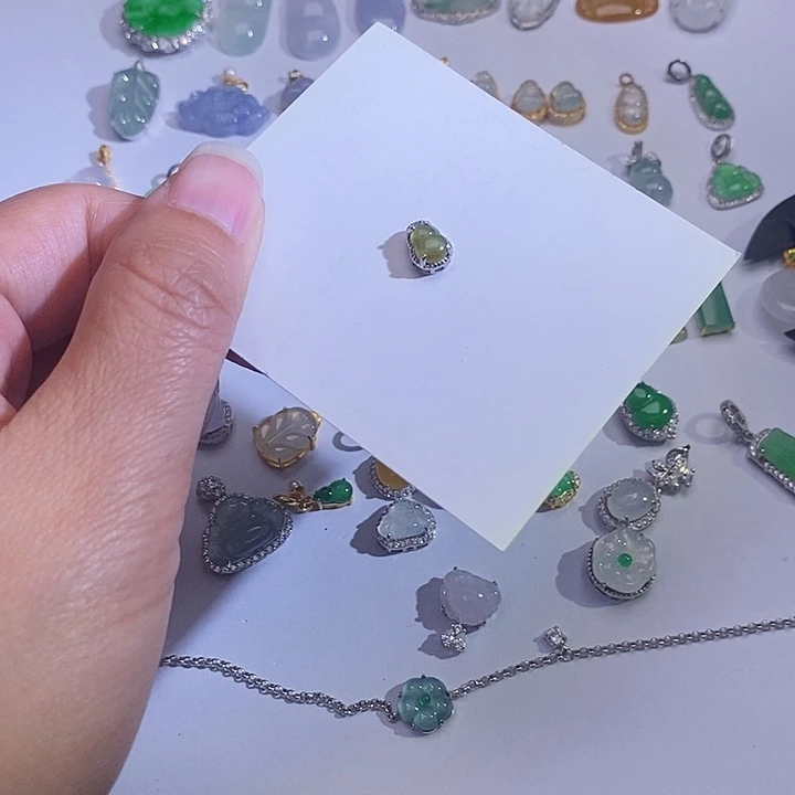 翡翠未镶嵌挂件11112222