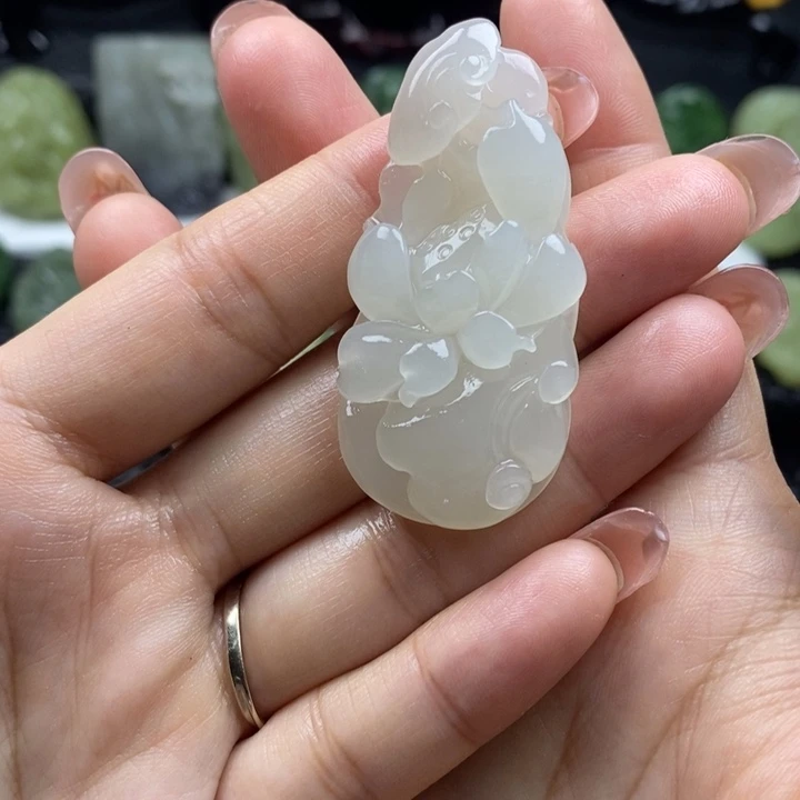 和田玉未镶嵌颈饰14