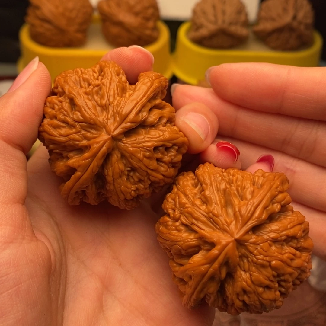 U****桃核把件大粗筋47……