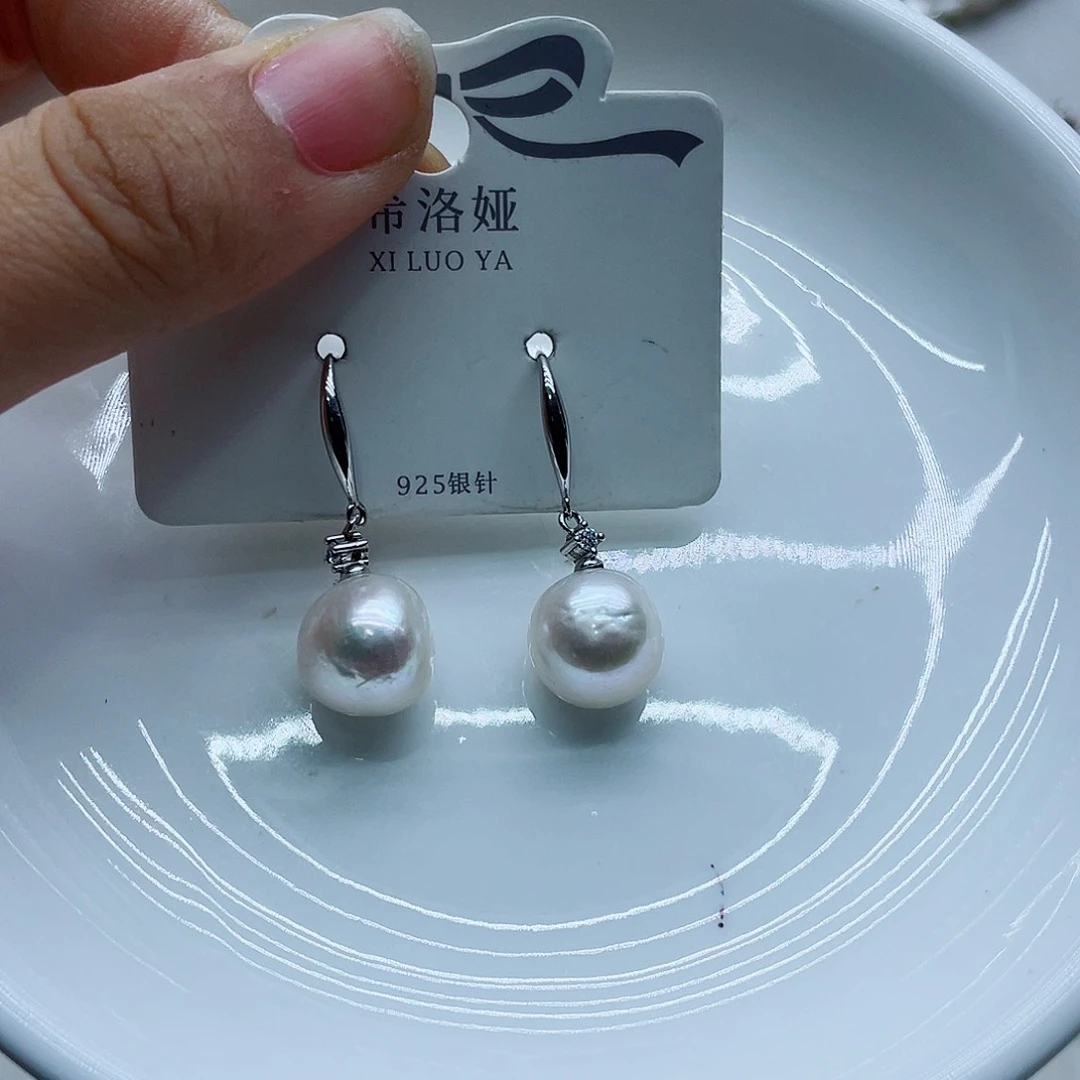 银S925镶嵌耳饰淡水珍珠