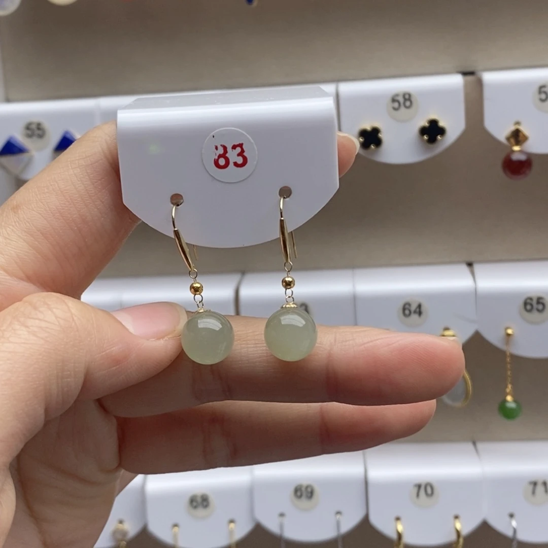 18K金镶嵌和田玉耳饰