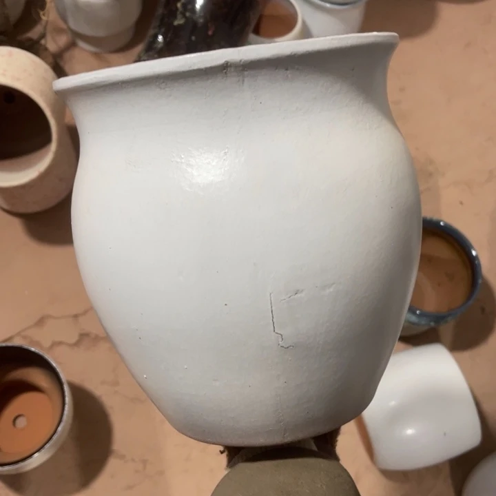 花盆紫砂口径22高度23一只瑕疵