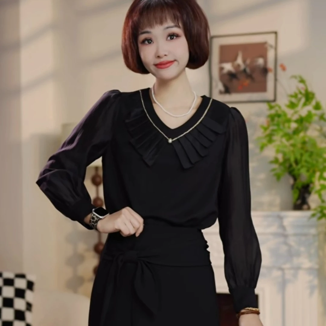 S367春秋款时尚V领针织百搭显瘦长袖打底小衫AT