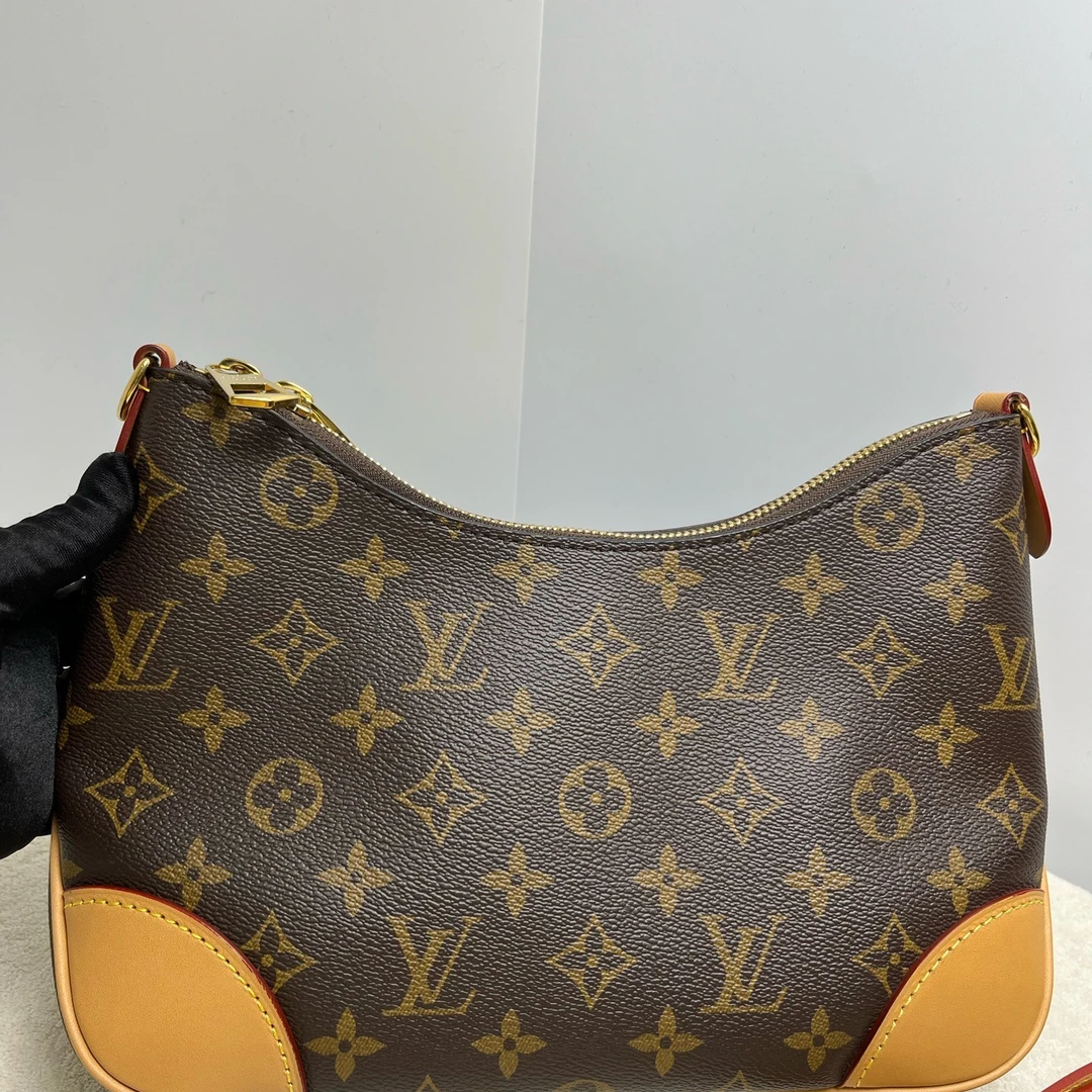 99新 LouisVuitton/路易威登 99新 Boulogne黄牛角包 芯片版