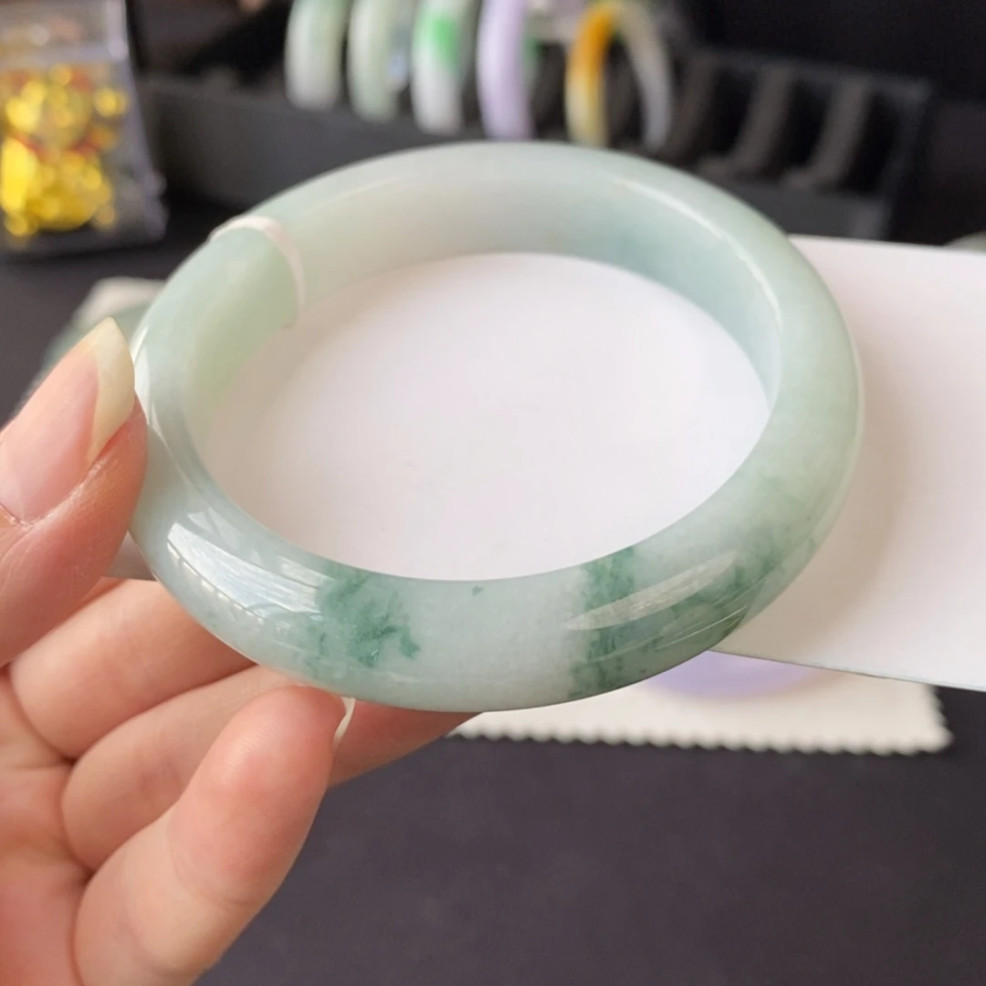 翡翠未镶嵌手镯飘花57.8