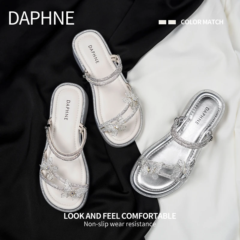 达芙妮凉拖鞋女秋季外穿2025新款法式绝美配裙子蝴蝶水钻平底凉鞋