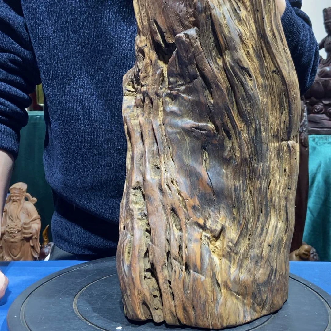 金丝楠汤*金丝楠木