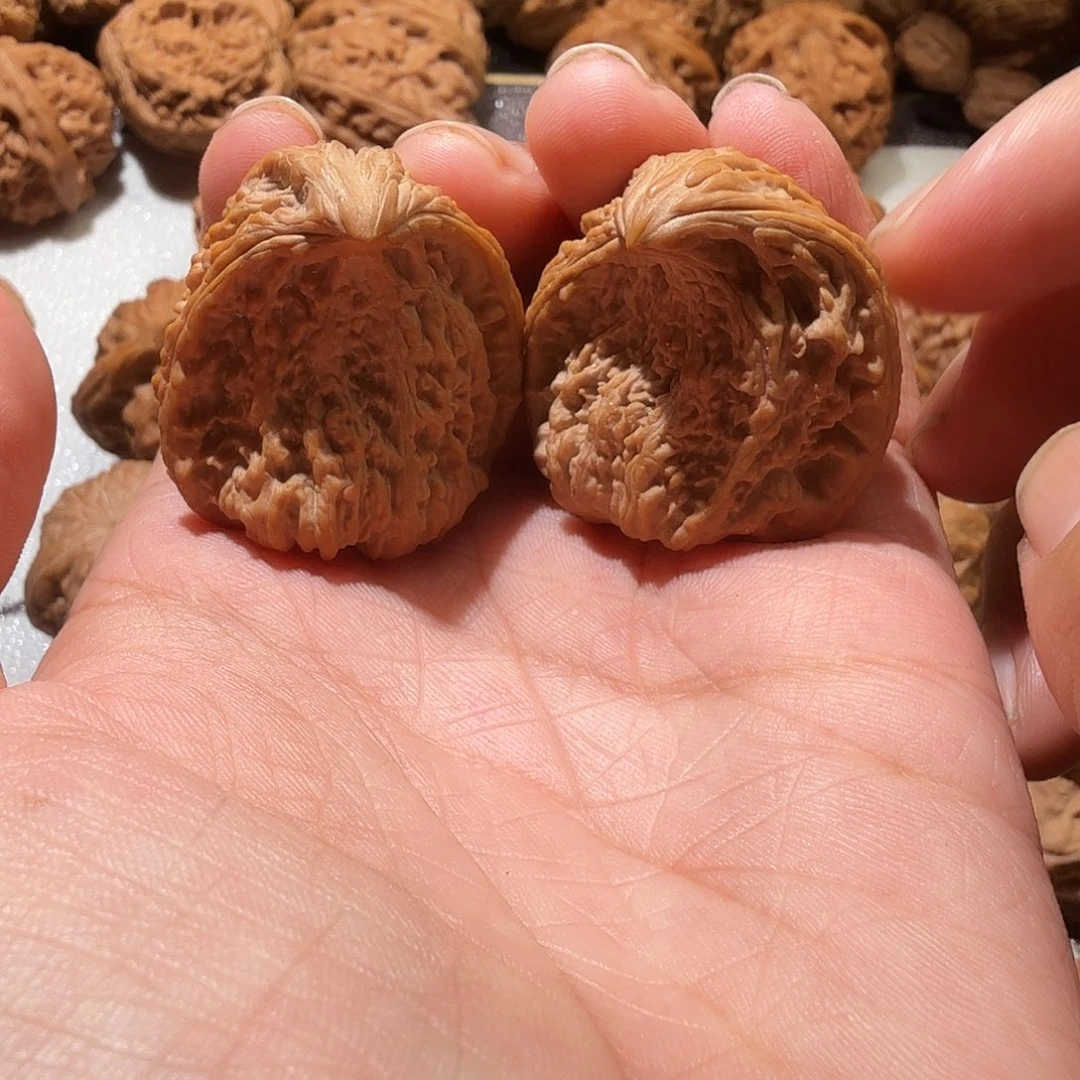 文玩核桃吊坠塔尖异形