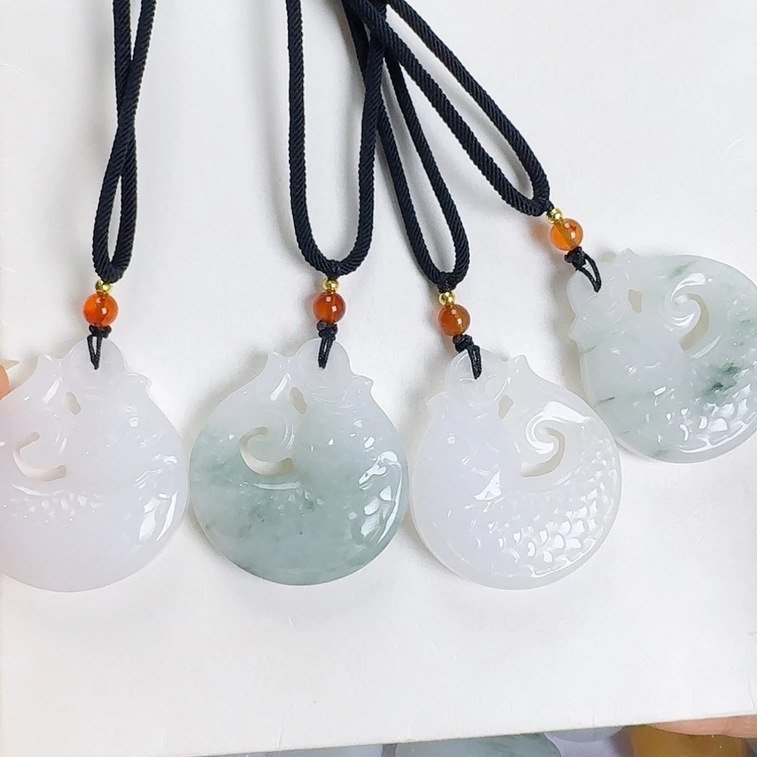 石英质玉未镶嵌颈饰鱼牌多样性发其一