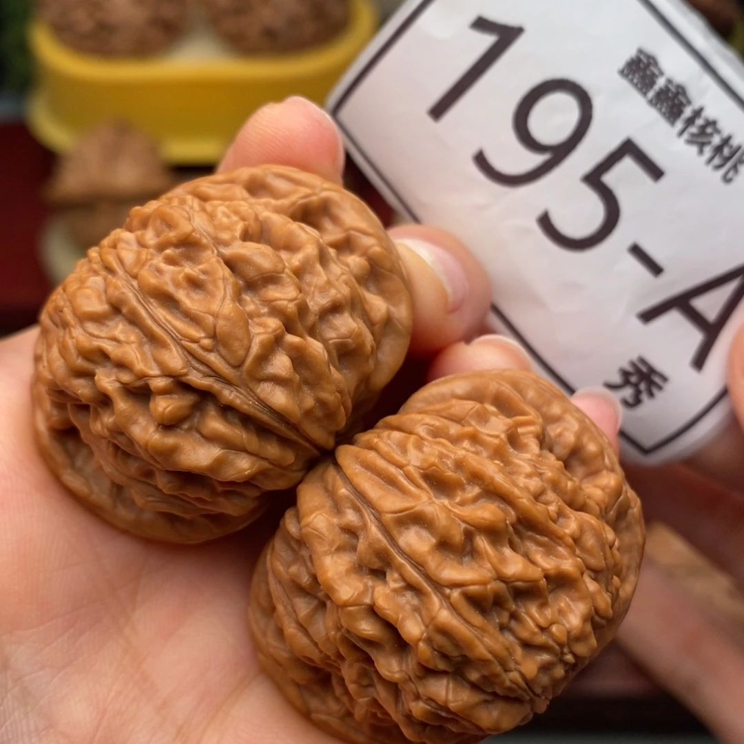 把件文玩核桃汗高楼38！