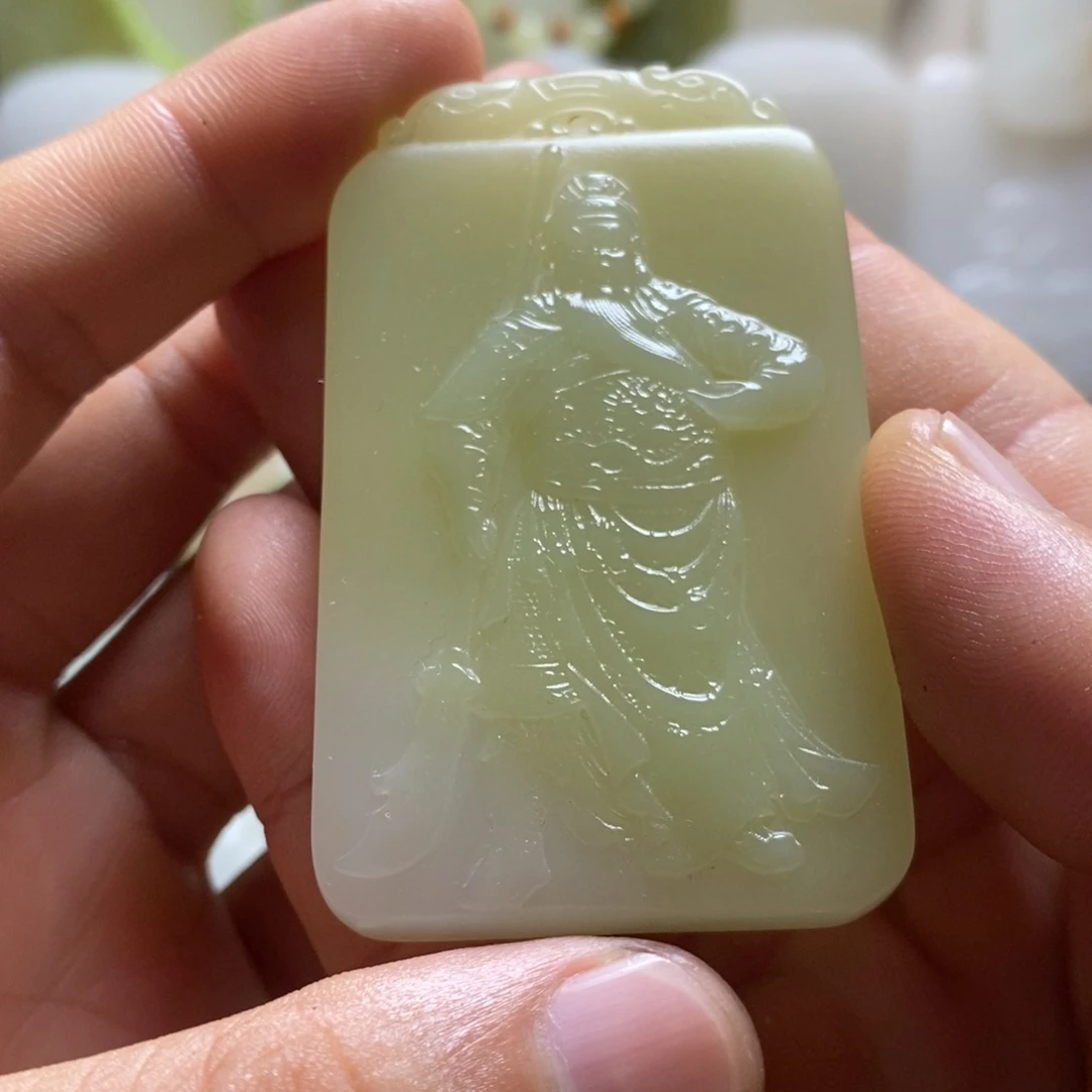 状***晴方解玉石牌子款大号关公