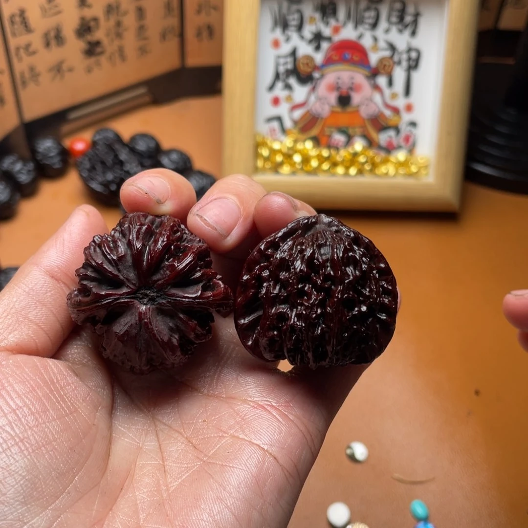 核桃红狮子地闷36尺