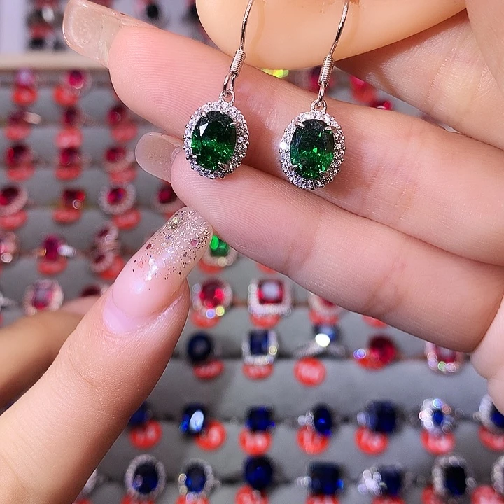 透辉石耳钉银S925镶嵌