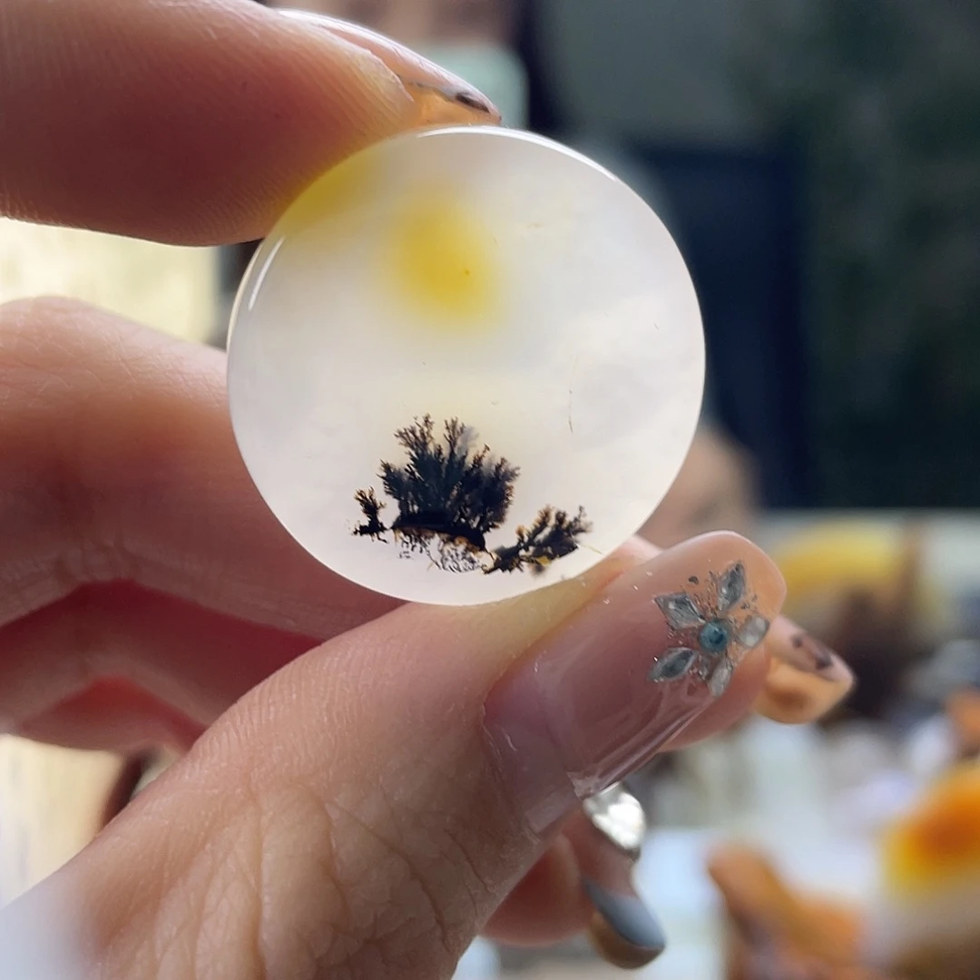 蜜***糖玛瑙/玉髓未镶嵌珠宝半成品