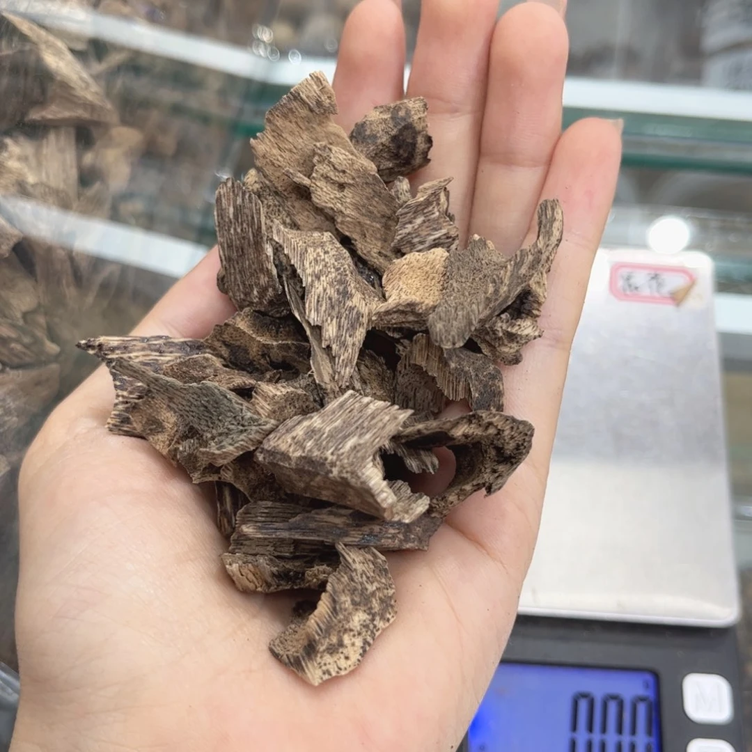 香榧木越南芽庄冷钻结香虫漏12克