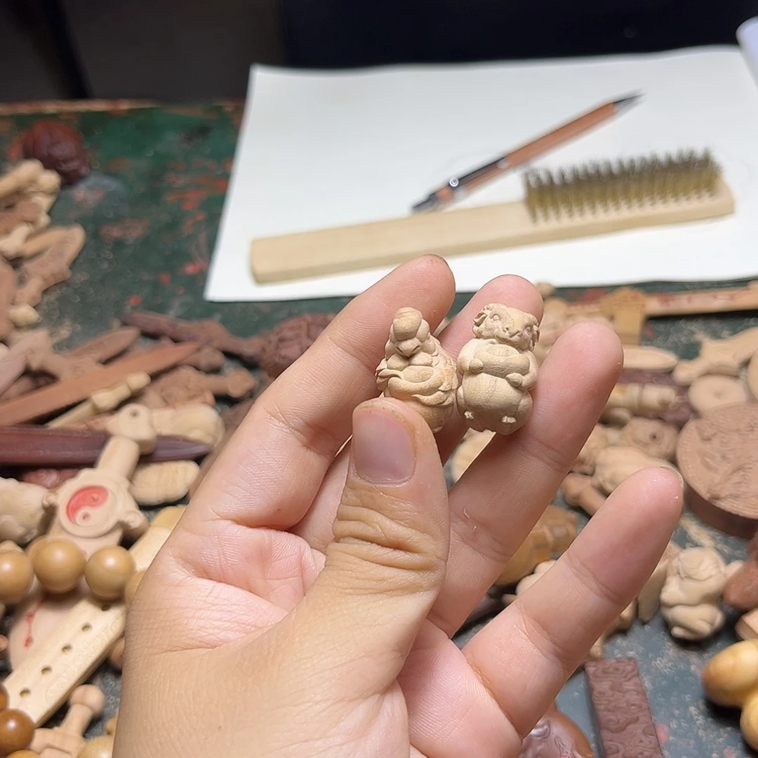 木筆*两件做枣木羊和鸡吊坠