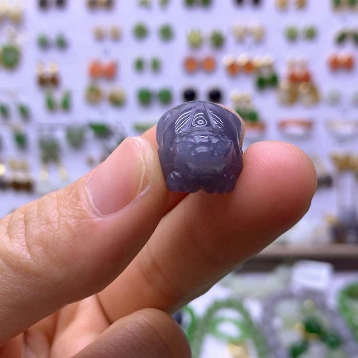 和田玉未镶嵌吊坠(不含链)