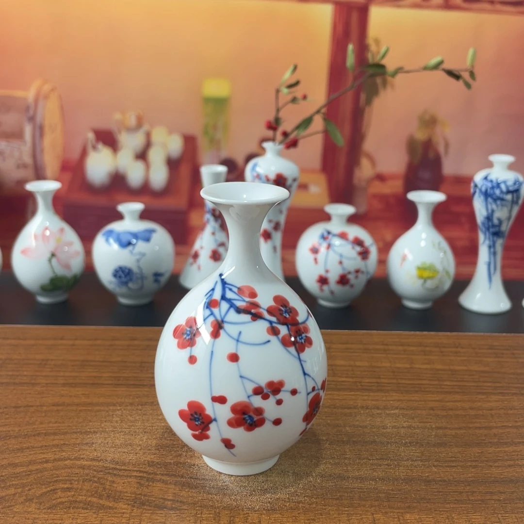 陶瓷景德镇小花瓶等着你