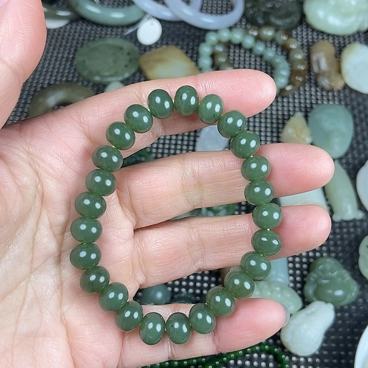 和田玉（碧玉）未镶嵌颈饰