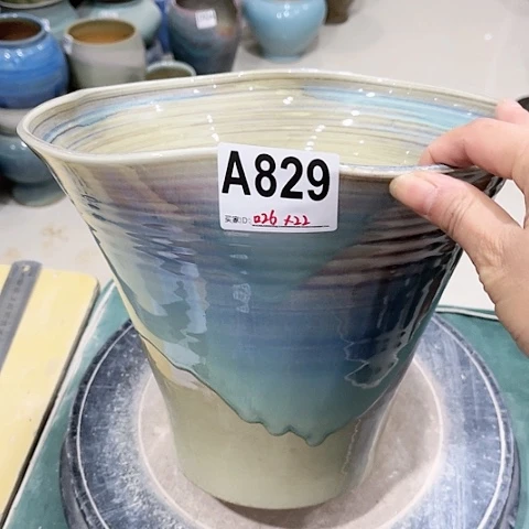 红陶景德镇手工工艺制作