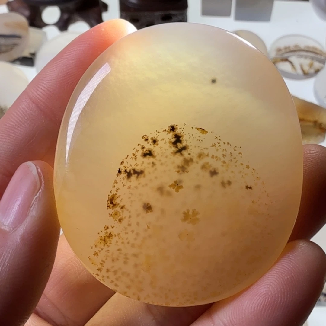 玛瑙/玉髓未镶嵌珠宝半成品