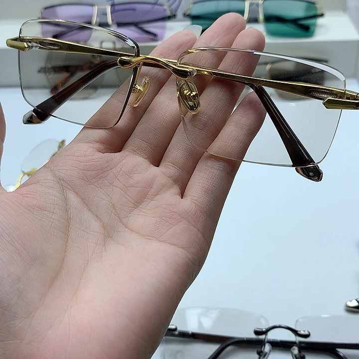 冰糖色商务款眼镜