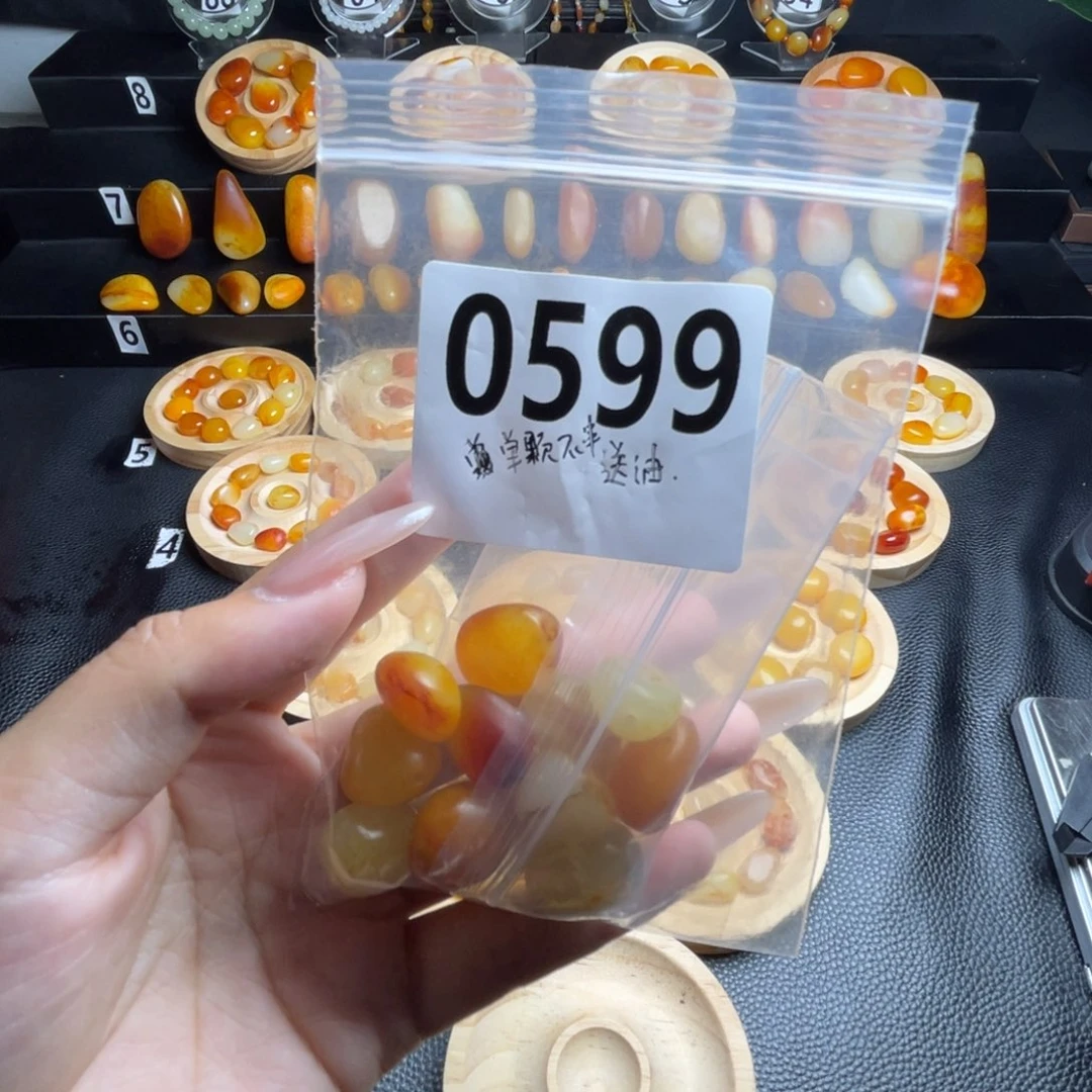 手串未镶嵌和田玉酸***酷