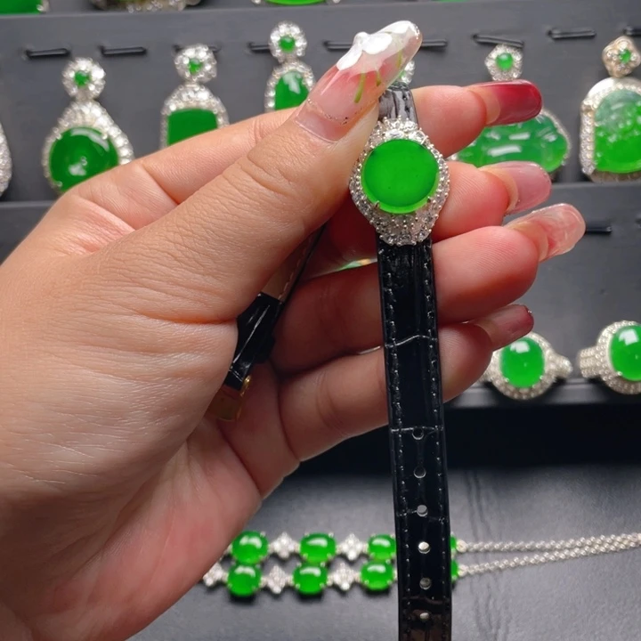 翡翠手链银S925镶嵌翡翠手链