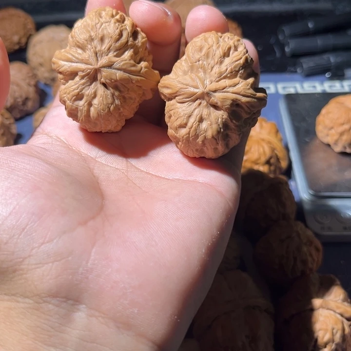 文玩核桃吊坠驴打滚全品47