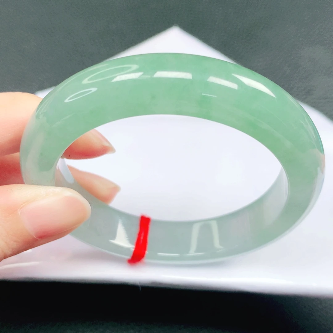 翡翠未镶嵌手镯54圈