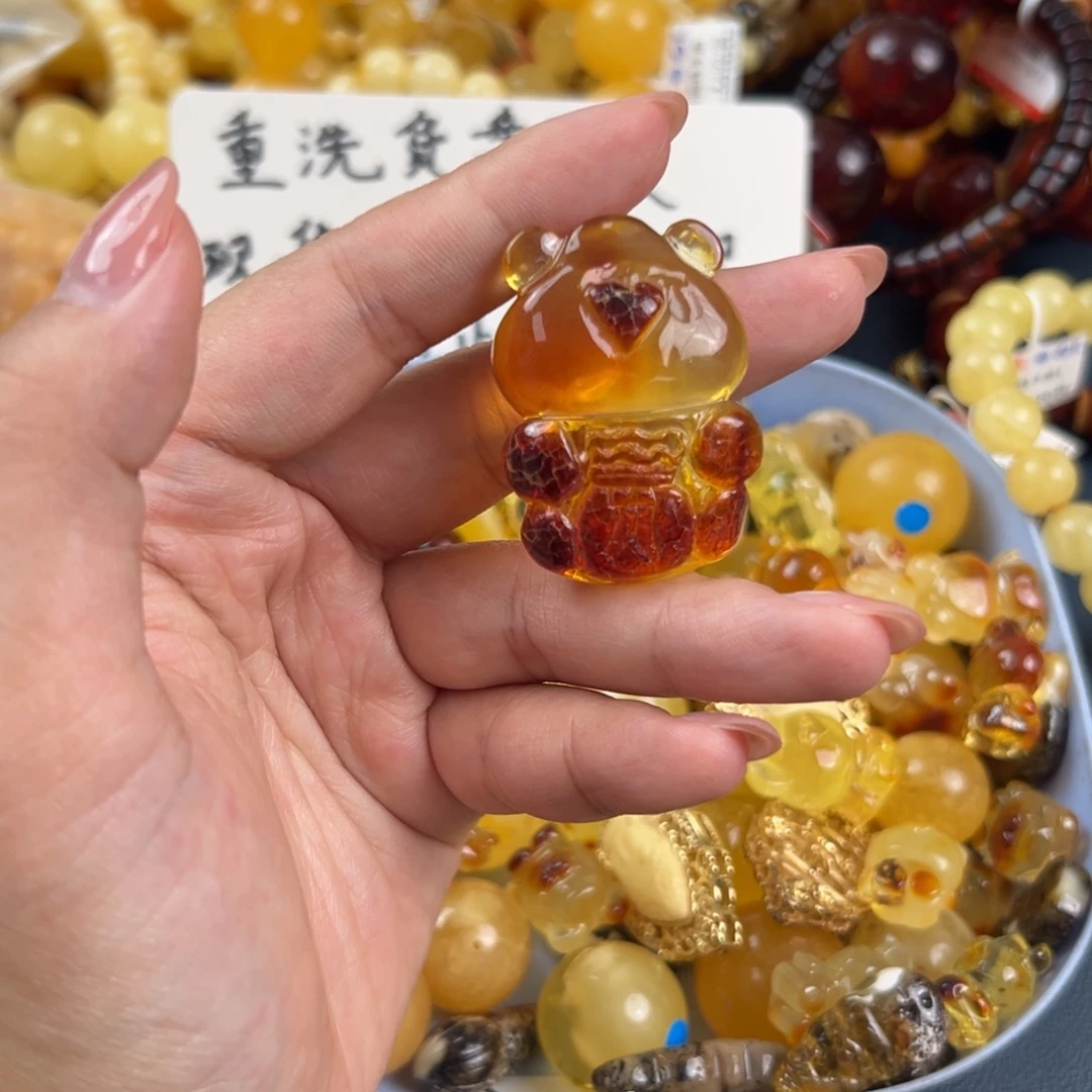 琥珀未镶嵌珠宝奇石