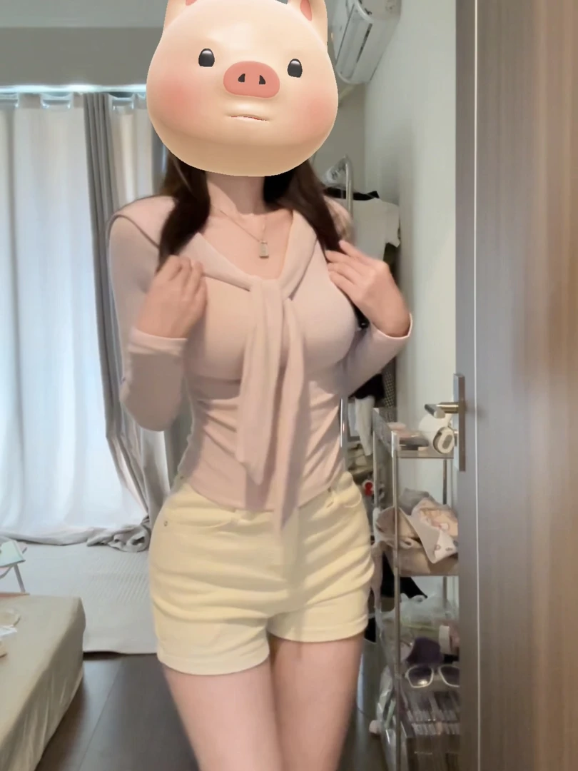 T恤方领常规小众时尚圆领长袖修身型韩版秋季纯欲百搭短款