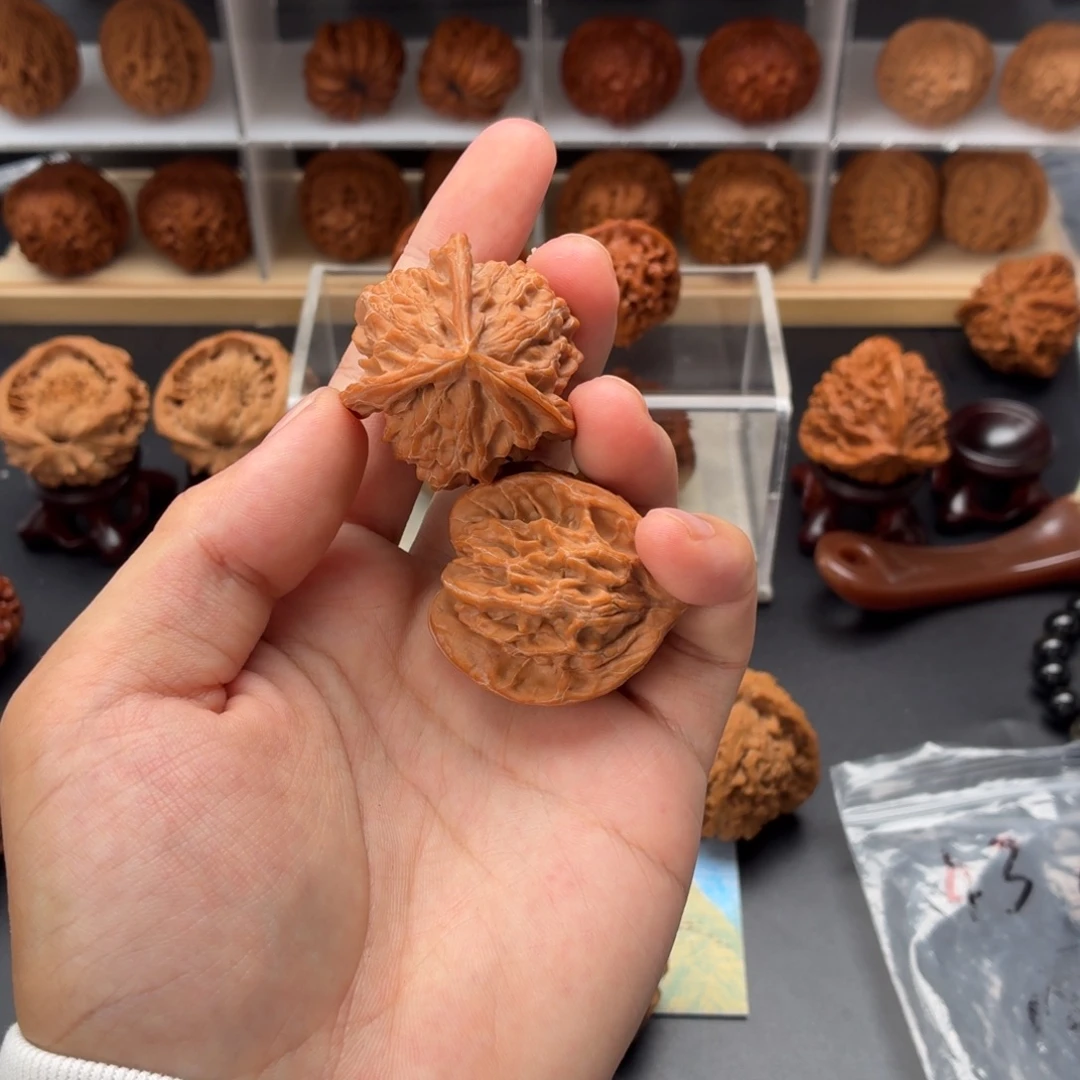 文玩核桃把件盘山三棱37/39