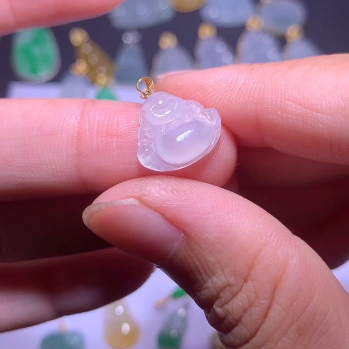 颈饰18K金镶嵌翡翠翡翠