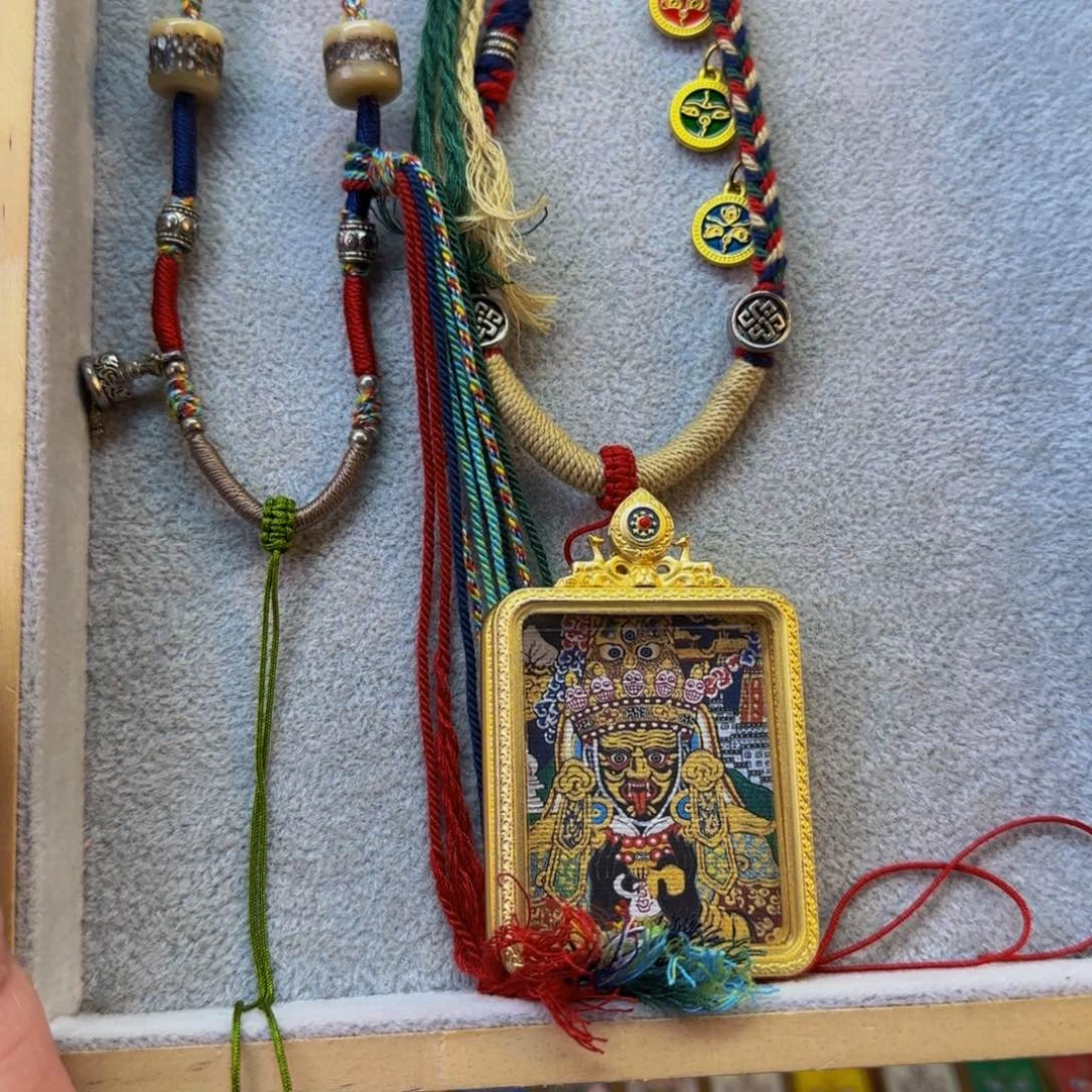吊坠※****ζ手绘唐卡扎基拉姆