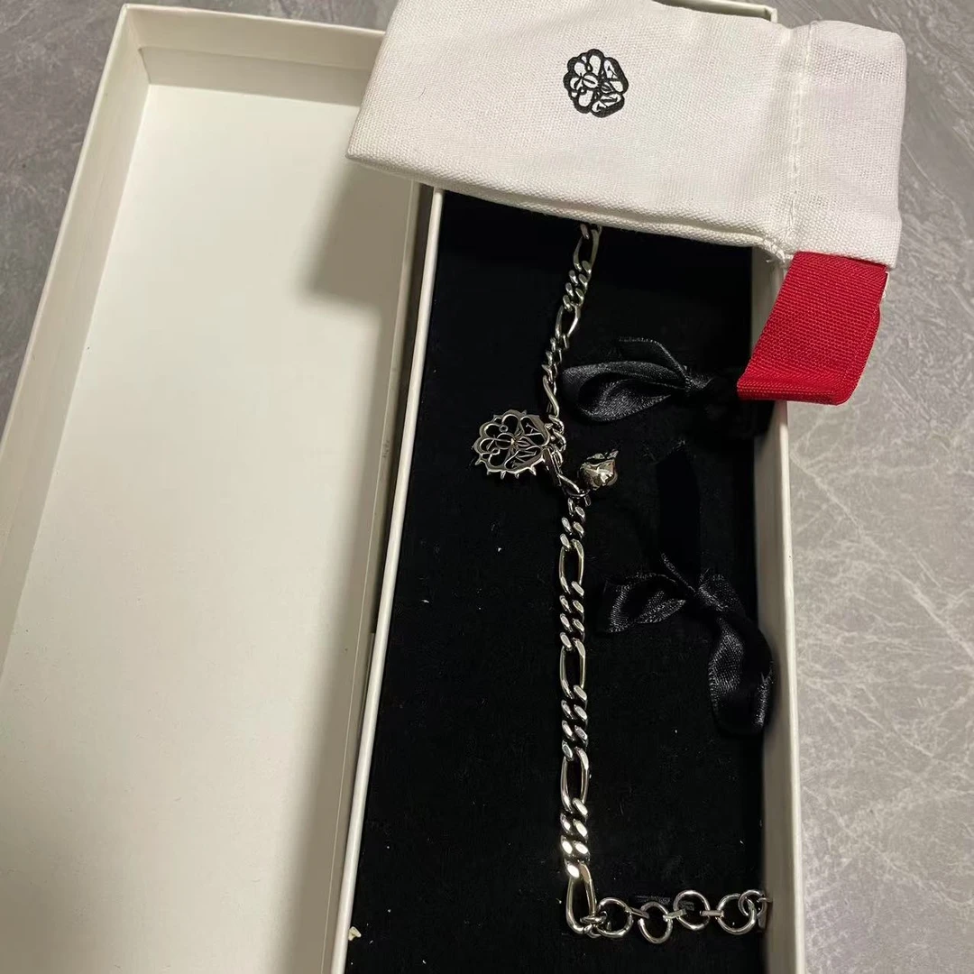 全新未使用 Alexander McQueen/亚历山大·麦昆 【国现】情侣款手链