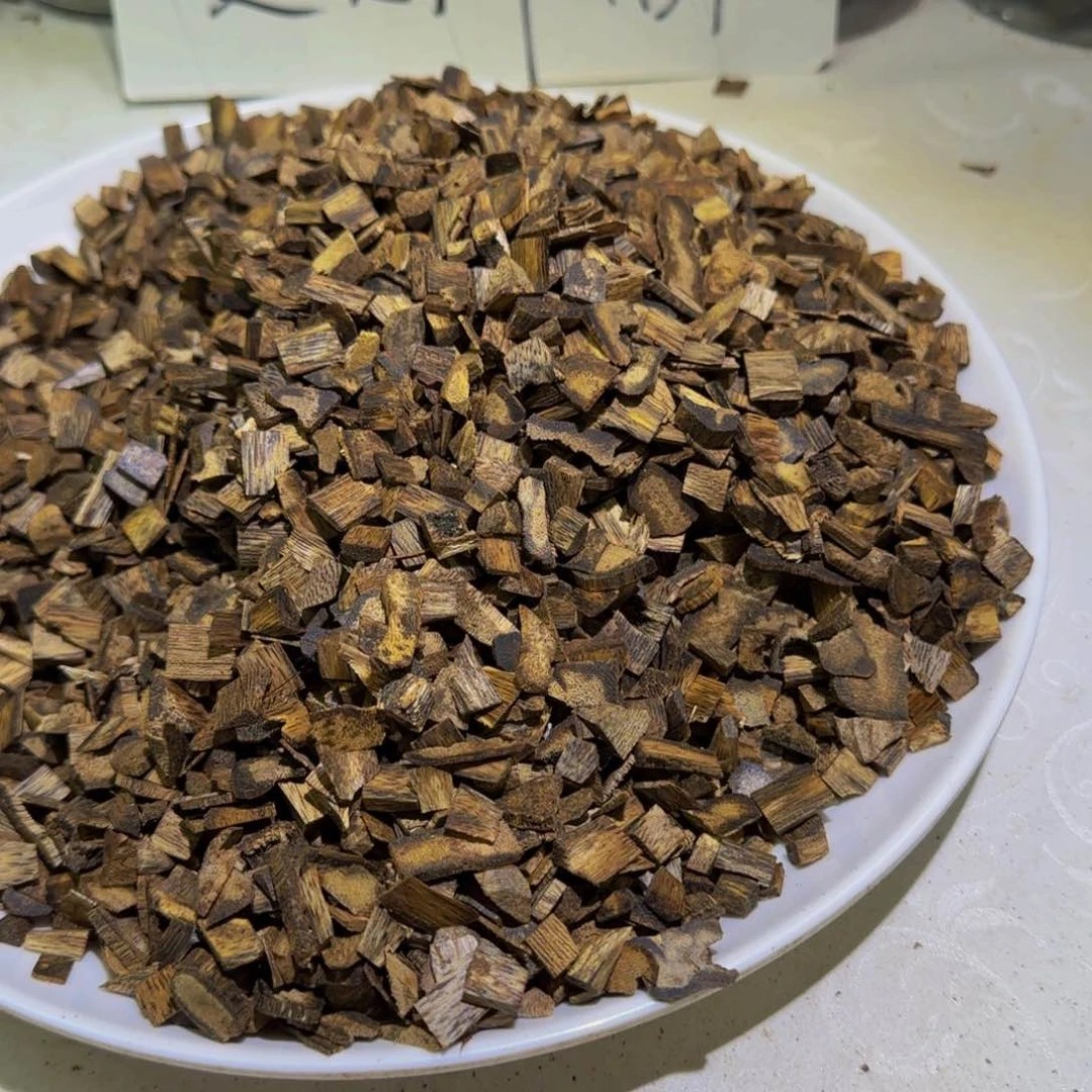 沉香沉香碎屑千里香碎料50克！！