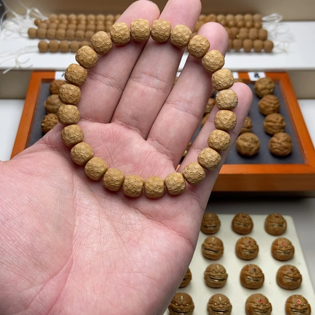 文玩核桃手串猴头核桃蛟龙手串