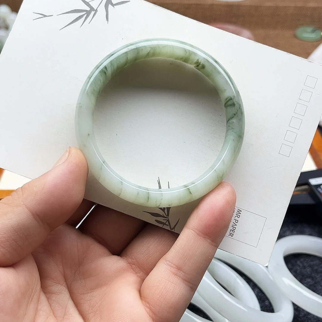 未镶嵌手镯石英质玉12