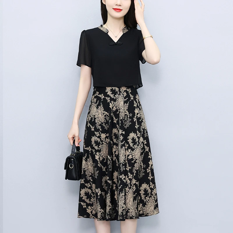 假两件连衣裙高端轻奢高级感女士装2025新款妈妈夏装洋气减龄裙子