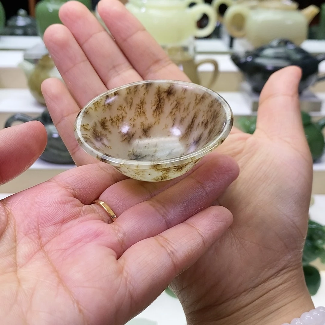 和田玉未镶嵌挂件杯子