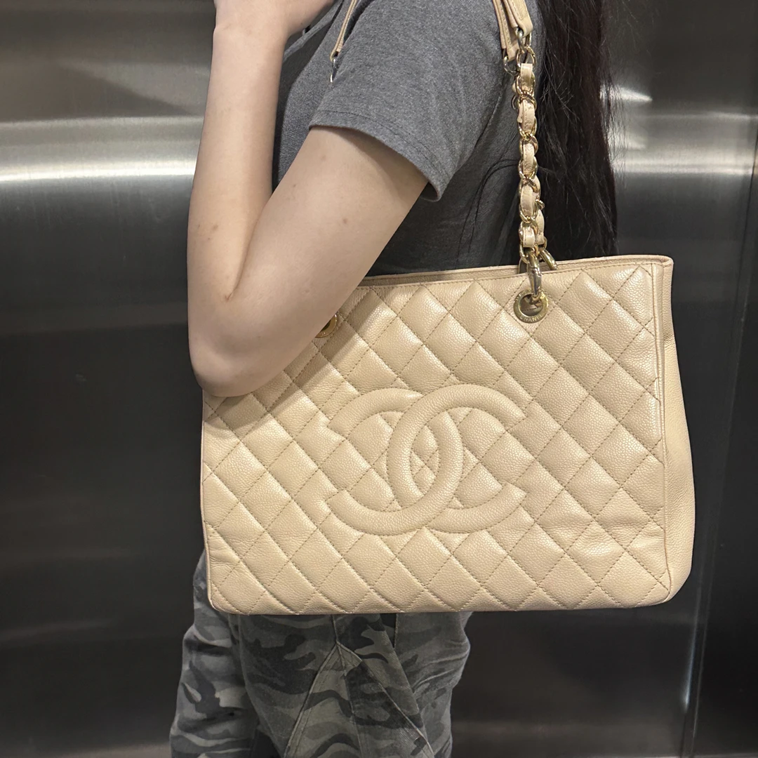 95新 Chanel/香奈儿 奶茶色gst单肩包