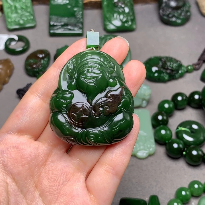 和田玉未镶嵌颈饰