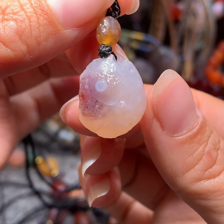 玛瑙/玉髓未镶嵌珠宝半成品