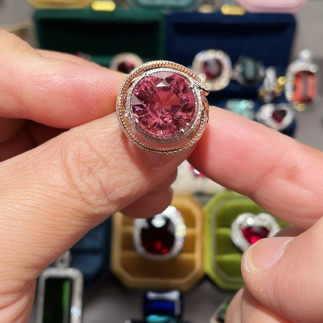 碧玺18K金镶嵌戒指10.75ct